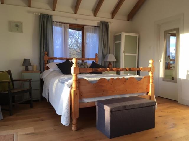 Three Oaks Nursery Chichester Esterno foto