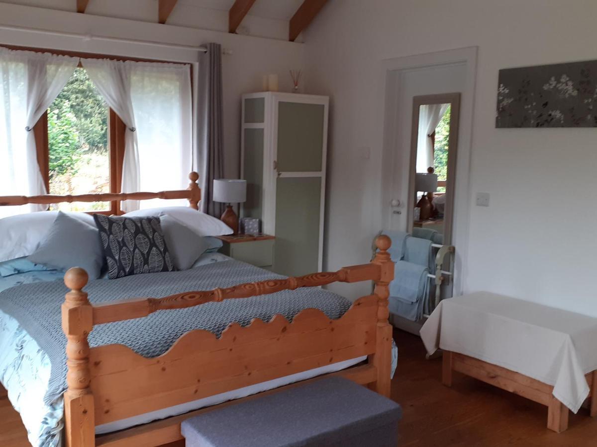 Three Oaks Nursery Chichester Esterno foto