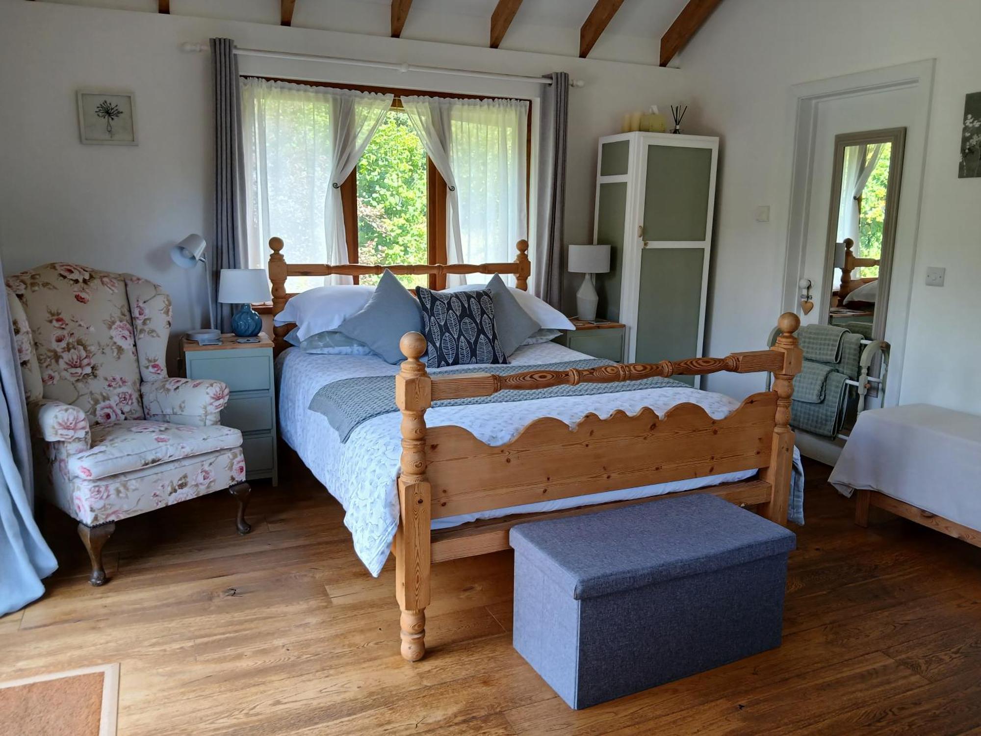 Three Oaks Nursery Chichester Esterno foto