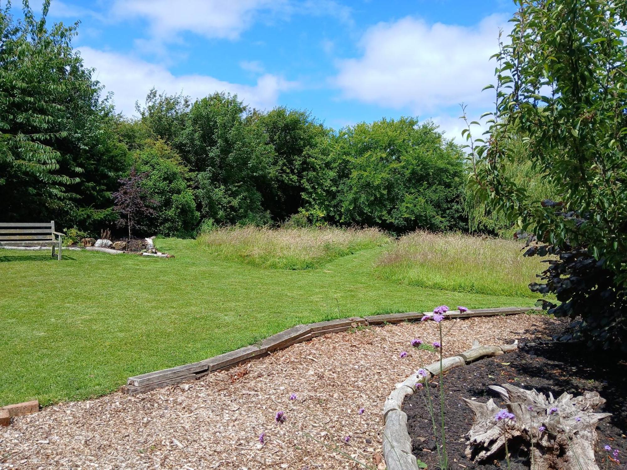 Three Oaks Nursery Chichester Esterno foto